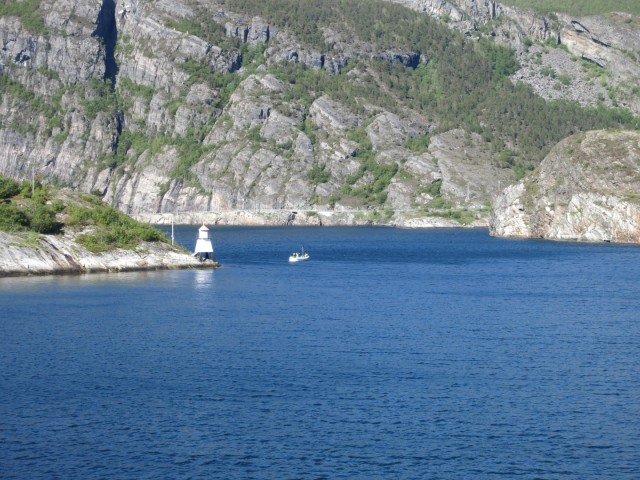 Hurtigruten_2015-06-19_16-18